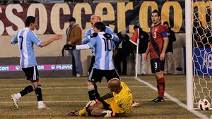 Stare de asediu la casa lui Messi din Argentina!** "Trei locuințe au fost ținta focurilor de armă"