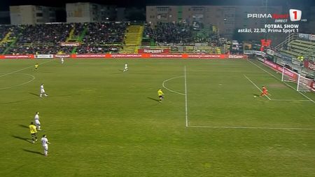 GAFA lui Căbuz va face înconjurul lumii! Chemat de Lucescu la națională, portarul lui FC Argeș a luat gol după ce a dat pe lângă minge!