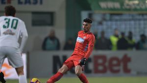 Egalul cu Chiajna l-a demoralizat pe Coman: "Trebuie să analizăm meciul, pentru că am făcut multe greșeli". De ce e meciul cu Craiova capital 