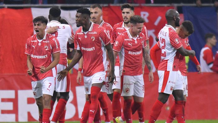 Dinamo București - CFR Cluj 2-1, în etapa 15 din Superliga. „Câinii” câștigă un meci în care erau conduși în minutul 89