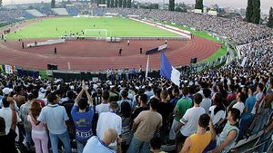 "Sper ca măcar în al 15-lea ceas să se reușească readucerea echipei la Craiova"