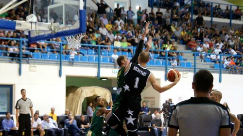 CSM Oradea și U-BT Cluj au debutat cu victorii în preliminariile Champions League! Campioana Românei a învins campioana Slovaciei, clujenii au defilat pe terenul ciprioților de la AEK Larnaca