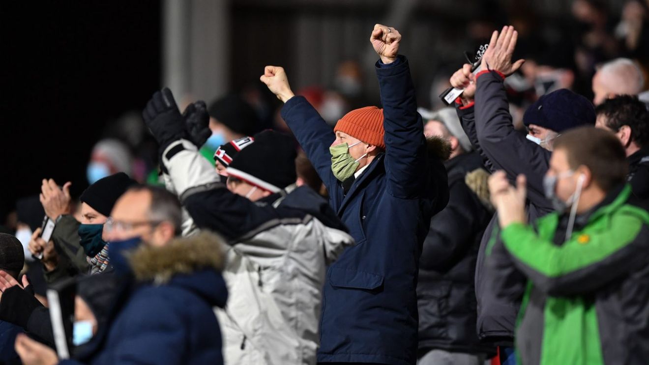 Top Pariu: 100% fotbal » Pachetul Zilei ajunge la cota 11.29 »»