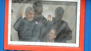 Sorin Cârțu, subiect de glume la FCSB. Episodul dezvăluit de Meme Stoica din perioada în care „Sorinaccio” era antrenorul echipei lui Becali😀