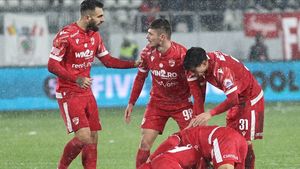 Ovidiu Burcă este deja istorie! Zeljko Kopic i-a cucerit pe jucătorii lui Dinamo. Care este diferența fundamentală între cei doi