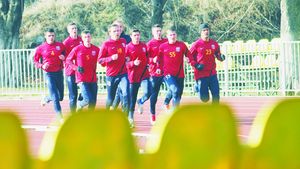 Le-a dat peste nas tuturor!** Stelistul pus să semneze un "contract de probă" a făcut SHOW la testul HORROR pregătit de Ilie Stan