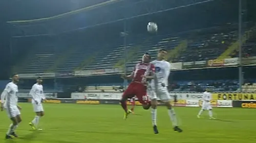 Penalty discutabil primit de Dinamo cu Gaz Metan! Comentatorul meciului a izbucnit: „N-a fost nimic! E jenant” | VIDEO