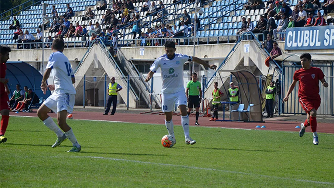 CSM Râmnicu Vâlcea întâlnește CFR Cluj în Zăvoi.** 