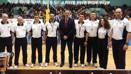 Finalul „regimului Vișan”? Adin Cojocaru: „Dacă stai mai multe legislaturi, ajungem de fapt să trăim ceea ce avem noi acum, să faci fel și fel de lucruri prin Statut și regulament ca să rămâi tu, ceea ce nu este în regulă” | INTERVIU