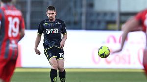 Răzvan Marin, aproape de plecarea de la Empoli! Internaționalul român va juca tot în Serie A