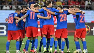 „Ce revenire! Uite cine s-a întors”. Atacantul a ajuns înapoi la FCSB