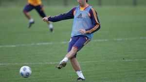 Lupescu: "Dacă reușim să câștigăm**, aș prefera ca Bosnia să nu fie dezafiliată"