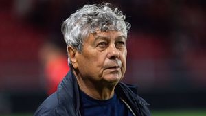 Dinamo Kiev s-a săturat să-l aștepte pe Daniel Paraschiv și mută pe piața transferurilor. „Lukaku din Slovenia” a fost ofertat de Mircea Lucescu