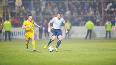 Reghecampf a improvizat și i-a ieșit!** Fotbalistul care a primit 'tratament special' la Chiajna: "Să nu te prind că faci asta că te omor!"