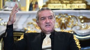 Atacantul ofertat de Gigi Becali, anunț de ultima oră despre patronul FCSB. „Este greu!”