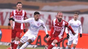 Fanii FCSB-ului și ai lui Dinamo s-au aliat înainte de derby și cer deschiderea stadioanelor. „Sunt sigur că aceste două exemple vor fi urmate!”