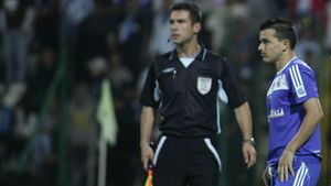 Becali: "Ne mai trebuie un mijlocaș și un atacant!** O să-l întreb pe Lăcă de Gargorov"