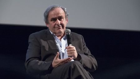 Fostul președinte al UEFA, Michel Platini, atac fără precedent: „Fotbalul s-a reluat doar pentru bani, după cum comandă sistemul!”