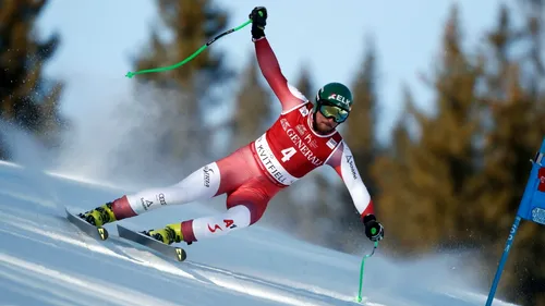 Accidentare horror în Cupa Mondială de schi alpin! Și-a rupt ambele picioare după o căzătură șocantă, iar sezonul este încheiat