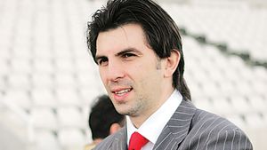 Lupescu se felicită: "Tudor a arbitrat de nota 10"