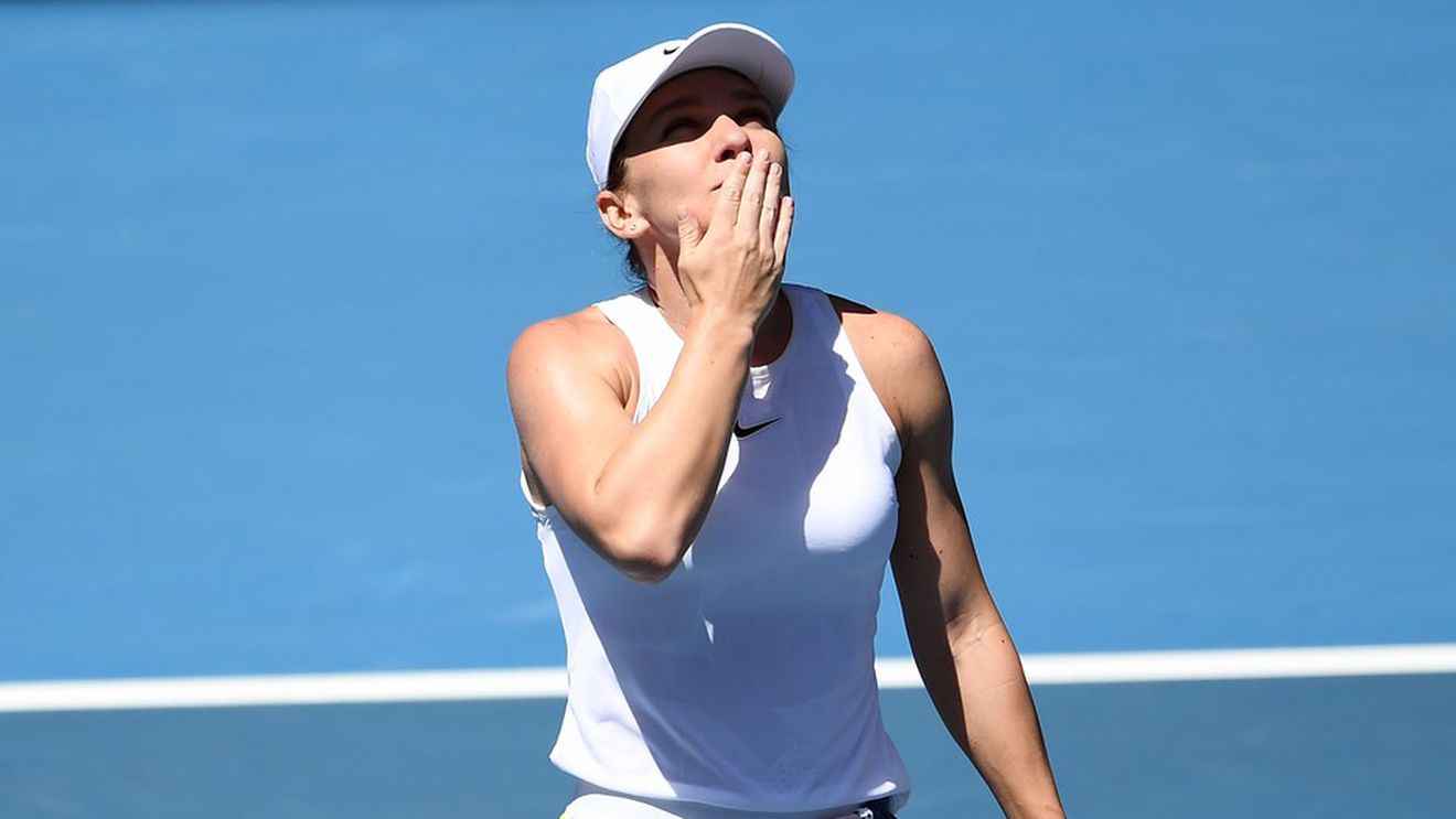 Mesaj special transmis de Simona Halep după victoria cu Anett Kontaveit: "Please smile!"