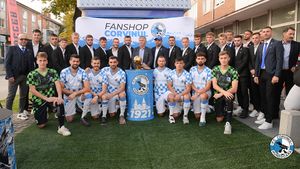 Corvinul se inspiră de la un club adversar din Liga 2 pentru a-și schimba forma de organizare și a putea promova. Hunedorenii au ales deja numele noii asociații. EXCLUSIV