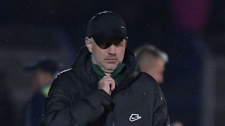 Analiza care n-o să-i placă lui Edi Iordănescu: „Sunt groaznici în apărare. La 4-0 cu Dinamo le arăta notițele secunzilor. La 1-4 cu CFR n-am mai văzut notițe”