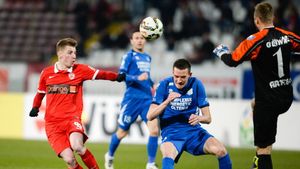 În prag de demitere la Dinamo, Mihai Teja este apărat chiar de omul care i-a pus postul în pericol
