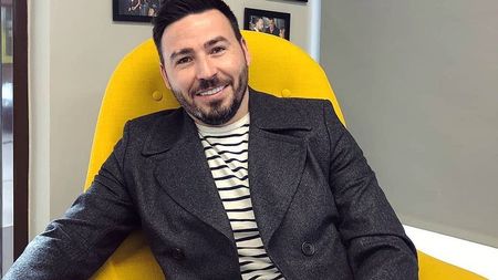 Ce schimbare radicală! Cândva un adevărat „Don Juan” al Capitalei și unul dintre cei mai apreciați fotbaliști români, Adrian Cristea are cu totul altă meserie acum. Cu ce a ajuns să se ocupe „Prințul”