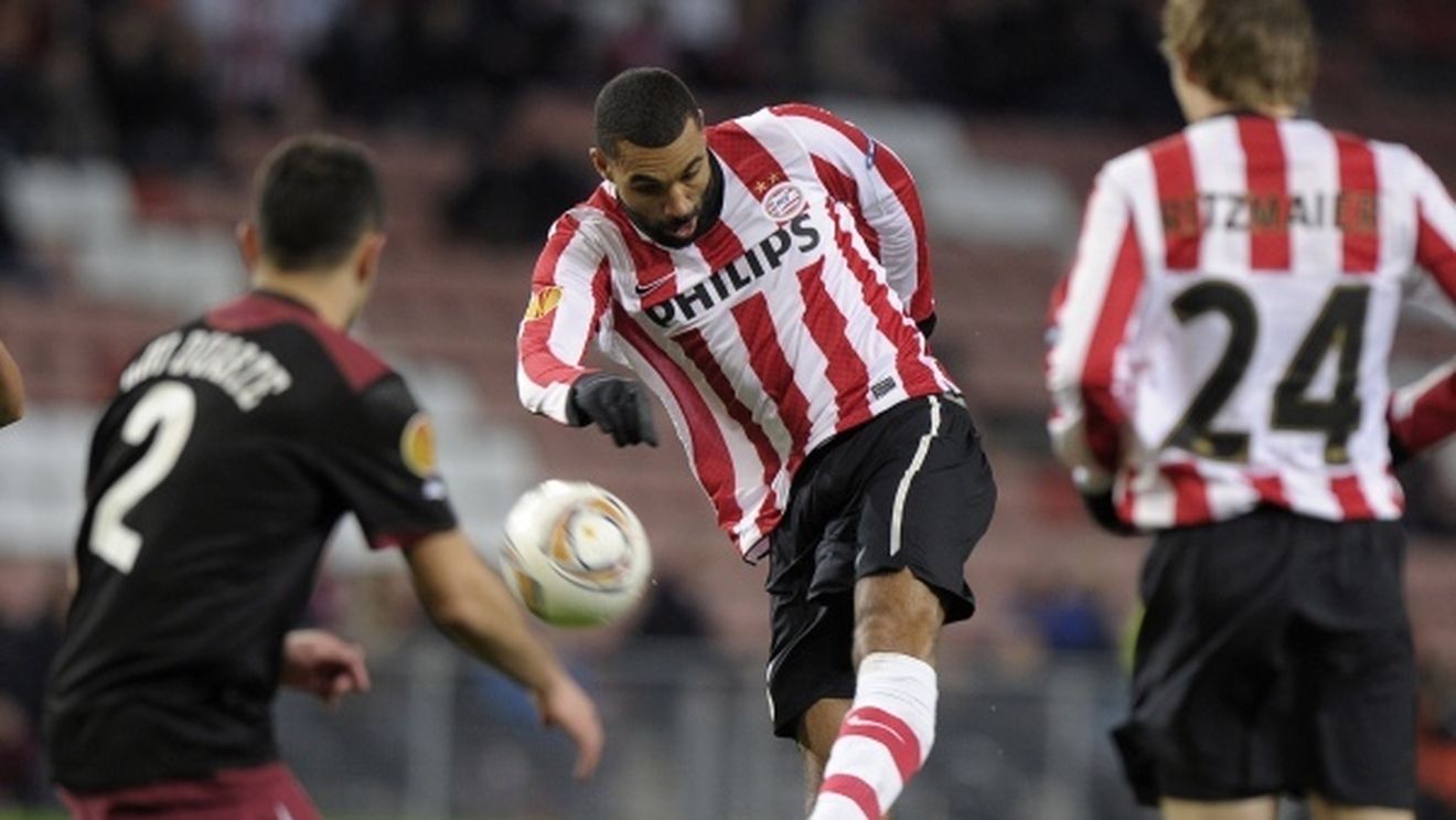 Bătuți de grădiniță!** PSV - Rapid 2-1