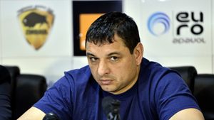La 8 zile de la accidentul lui Ionel Ganea, avocata familiei a făcut anunțul. Reacția soției fostului fotbalist, pusă pe seama durerii: „Departe de polemici și judecăți publice”