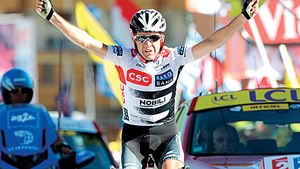 Contratimpul decide campionul la "Le Tour"