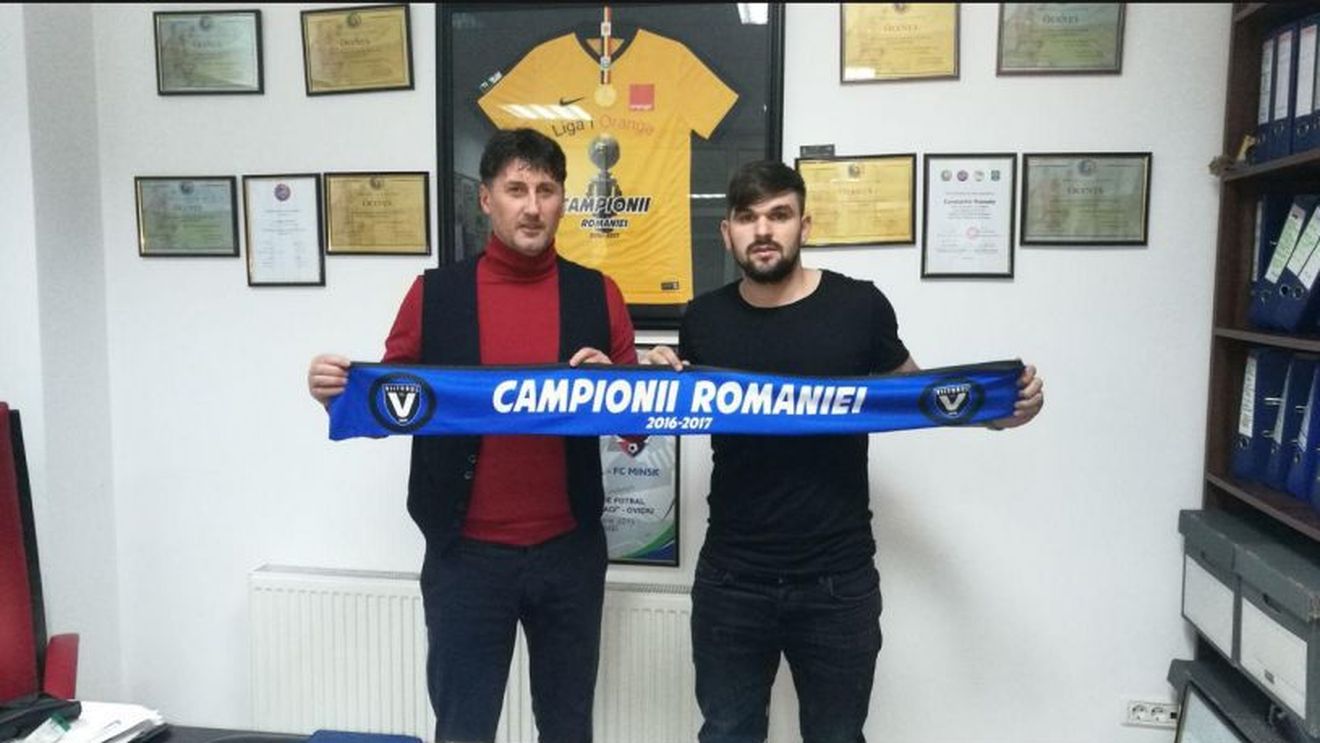 Înlocuitorul lui Țucudean, prezentat oficial la Viitorul! FOTO | A semnat pe trei ani și jumătate: "Au mai fost discuții și anul trecut"