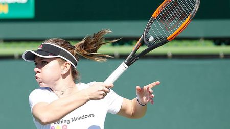 VIDEO și FOTO | Halep a efectuat primul antrenament la Indian Wells: "Sunt semne bune!" Reacția lui Darren Cahill după pauza de refacere a Simonei