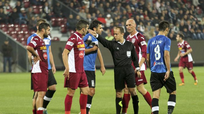 EXCLUSIV | Povestea nebună din spatele unui transfer legendar la CFR: "Am stat până la șase dimineața, am băut șapte cafele. L-am luat, apoi m-a sunat și mi-a zis că are și un cumnat care joacă fotbal". Top 3 cele mai bune mutări ale lui Mureșan în Gruia