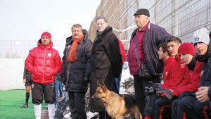 "Mister" s-a întors în iarbă!** Dinu, numit director tehnic al tuturor echipelor de la Dinamo