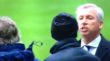 VIDEO - Reacție suburbană sub ochii lui Pantilimon! E scandalul etapei în Premier League