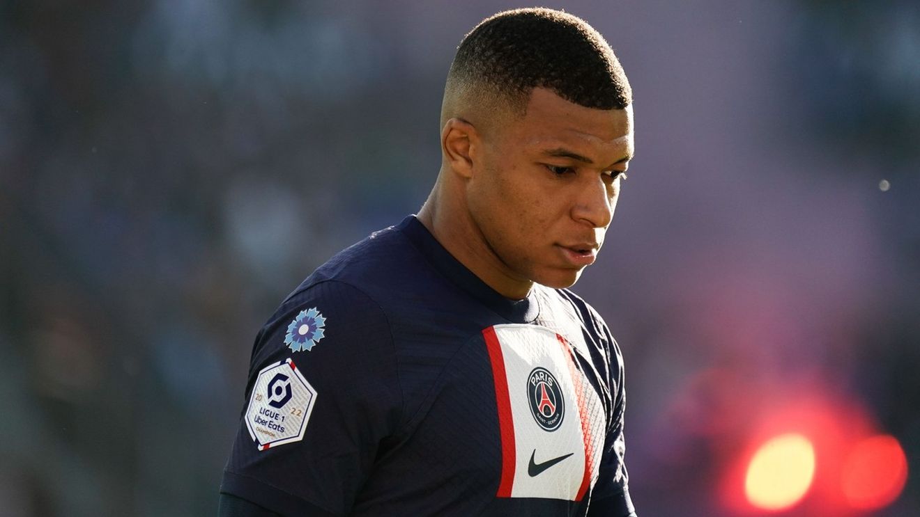 Kylian Mbappe, scos la vânzare de PSG! Suma astronomică pe care parizienii o cer în schimbul fotbalistului