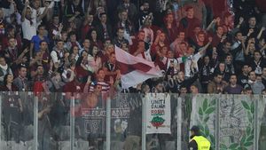 Moment istoric la Cluj Napoca! "U" și CFR au afișat mesaje comune și au avut aceleași scandări