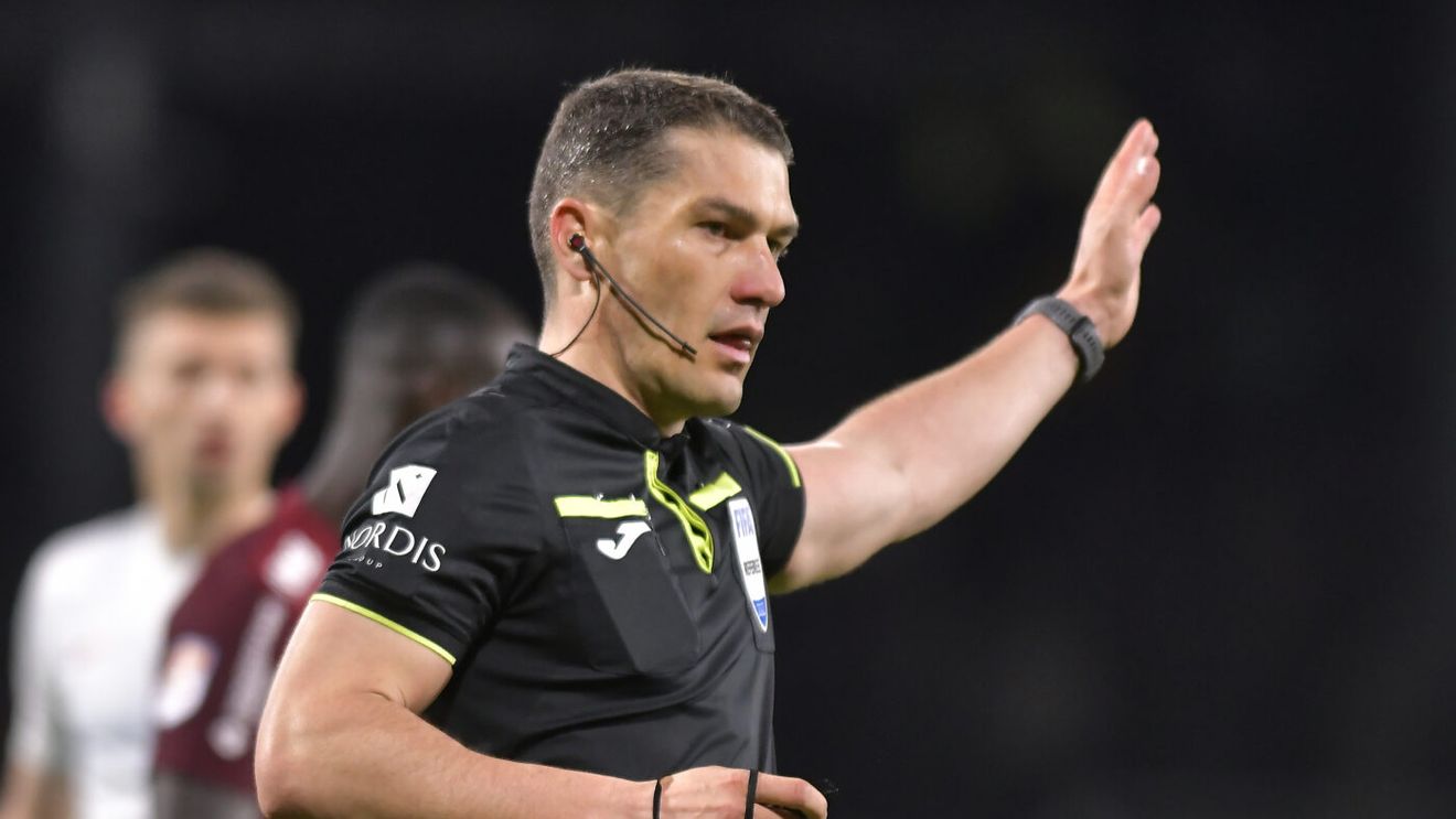 „Mi-e frică de arbitraj! Asta simt!”. Antrenorul trage un semnal de alarmă înaintea meciului din Superliga la care poate „fluiera” Istvan Kovacs