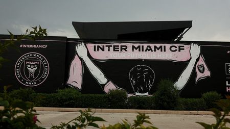 Inter Miami a anunțat oficial că o legendă va face din nou echipă cu Lionel Messi: campionul mondial cu trei Ligi ale Campionilor în palmares a semnat în MLS și a fost deja prezentat | VIDEO