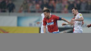 Pintilii, declarație surprinzătoare:  "Încă nu înțelegem ce vrea Mihai Teja". Cum a interpretat antrenorul de la FCSB mesajul căpitanului