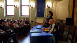 "Două regrete am din liceu...". A terminat matematică-informatică și s-a întors pentru câteva ore la colegiul său de suflet 