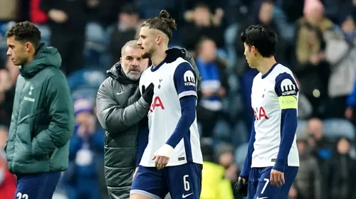 Ange Postecoglou a rezistat doar 45 de minute! S-a săturat şi l-a scos pe Radu Drăguşin la pauza meciului Tottenham – Newcastle