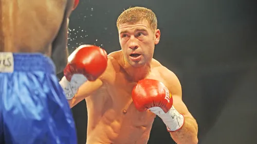 Lucian Bute a decis să se opereze la arcada ochiului stâng