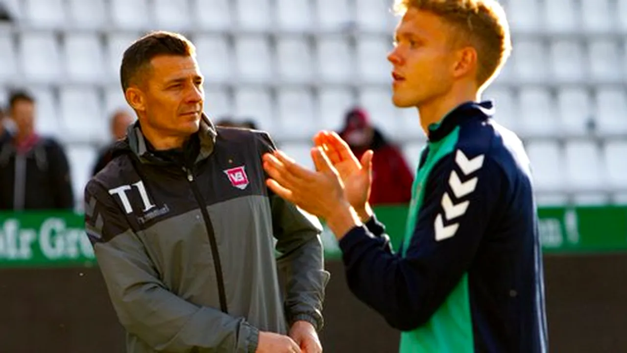 Costel Gâlcă a promovat cu Vejle Boldklub în Superligaen. „Am sărbătorit cu câteva beri. Prelungesc contractul, mai sunt câteva detalii de pus la punct
