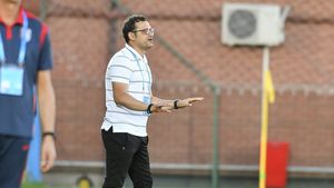 Mihai Teja le-a pus gând rău celor de la FCSB: „Avem șanse foarte mari! Ne batem de la egal la egal cu ei”. Ce spune despre transferul lui Adi Popa | VIDEO