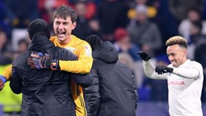 Veste extraordinară pentru Tătărușanu! Portarul României va fi titular cu Toulouse. Lopes s-a accidentat la ultimul antrenament