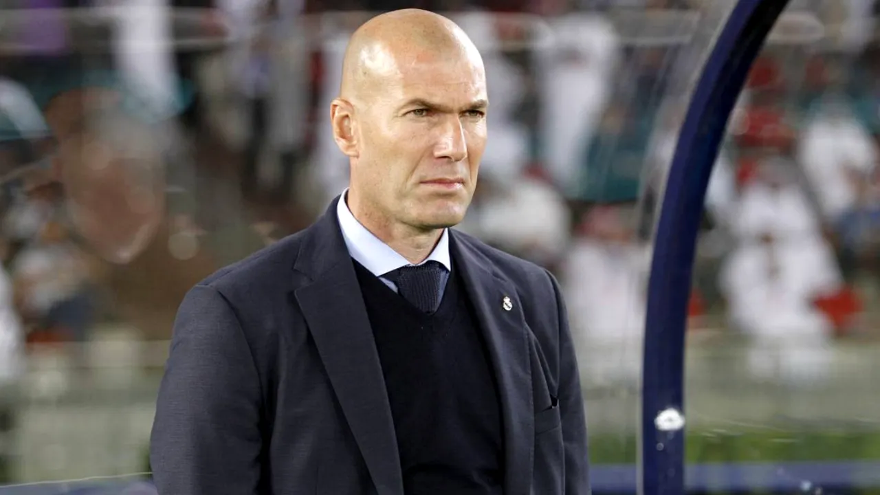Zidane taie în carne vie! Un jucător adus în acest an este OUT