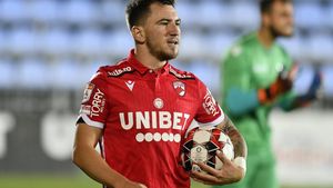 Deian Sorescu, pe picior de plecare de la Dinamo! Tânărul jucător este dorit de CFR Cluj și Universitatea Craiova, dar și în străinătate